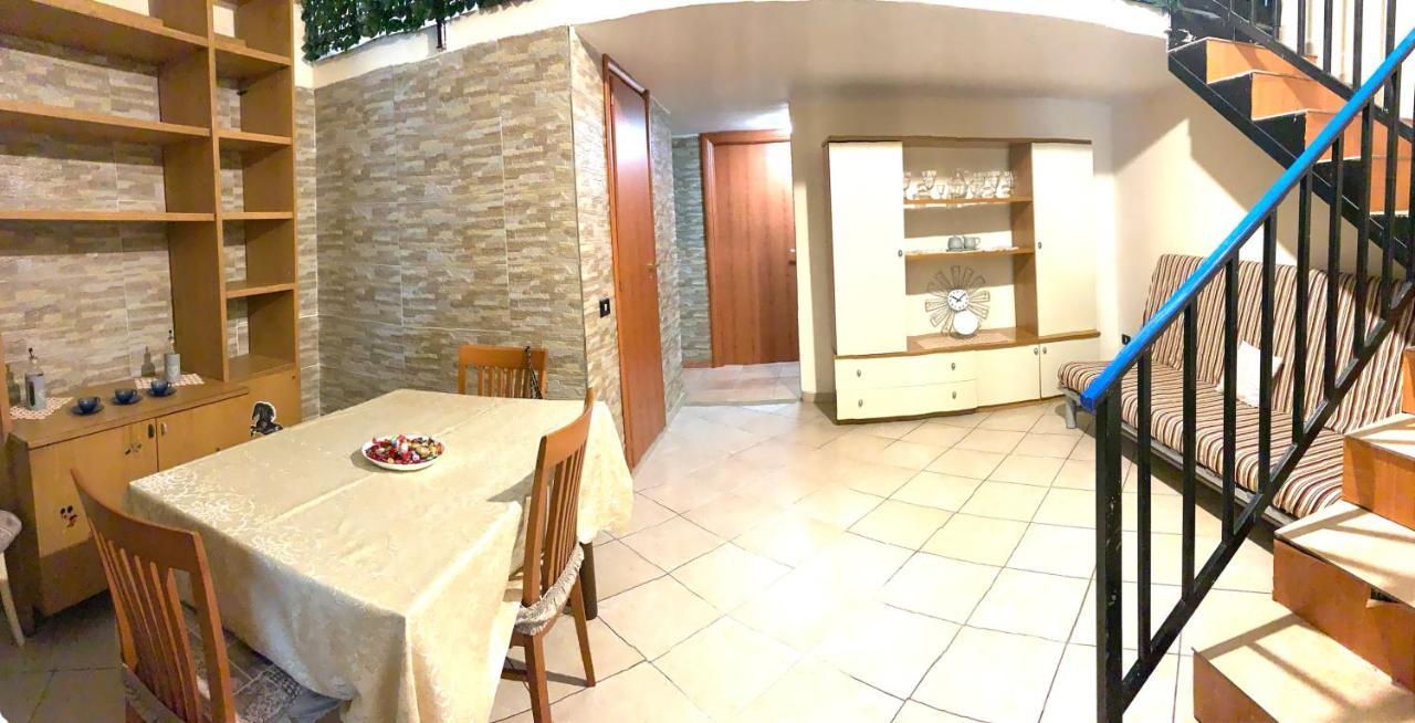 ナポリHoliday House San Biagio,41アパートメント エクステリア 写真